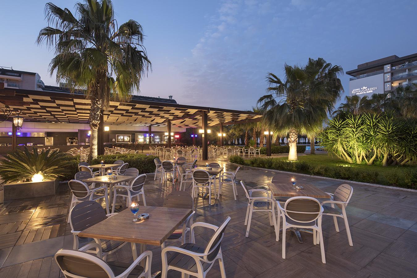 Royal Garden Beach Hotel Конакли Екстер'єр фото
