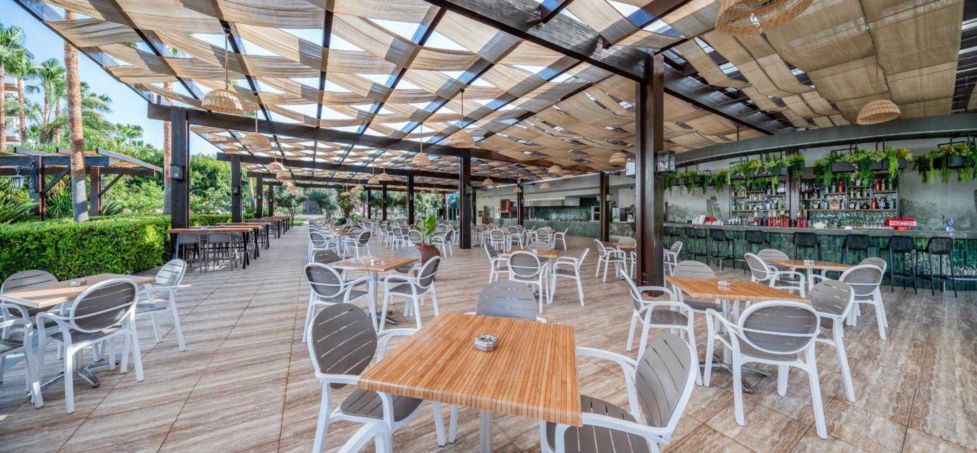 Royal Garden Beach Hotel Конакли Екстер'єр фото